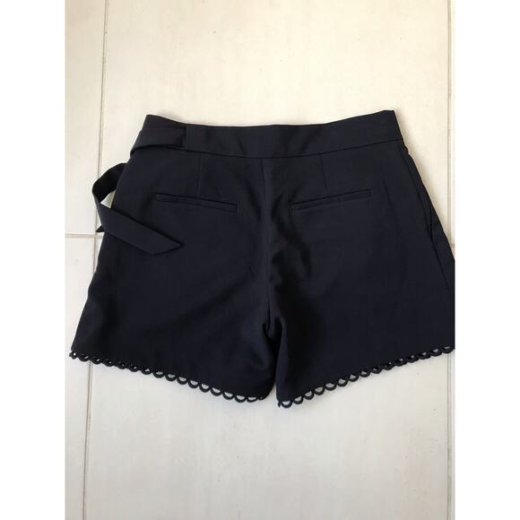 Banana Republic Pleated Shorts Belted Crochet Hem - Picture 5 of 8